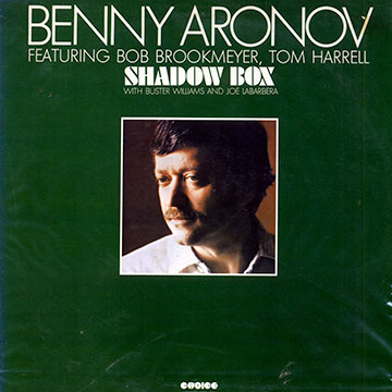 Shadow box,Benny Aronov